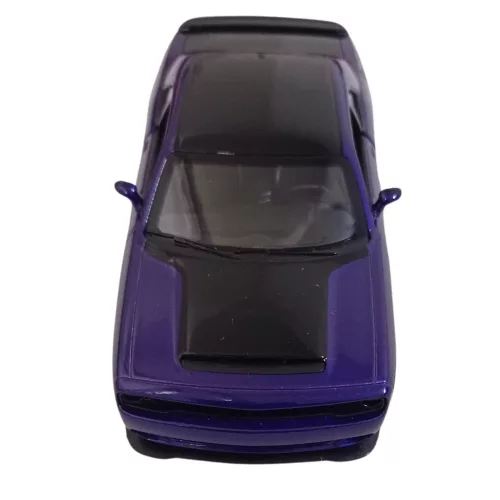 Dodge Challenger fémautó