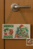Grinch fa tábla12x22cm
